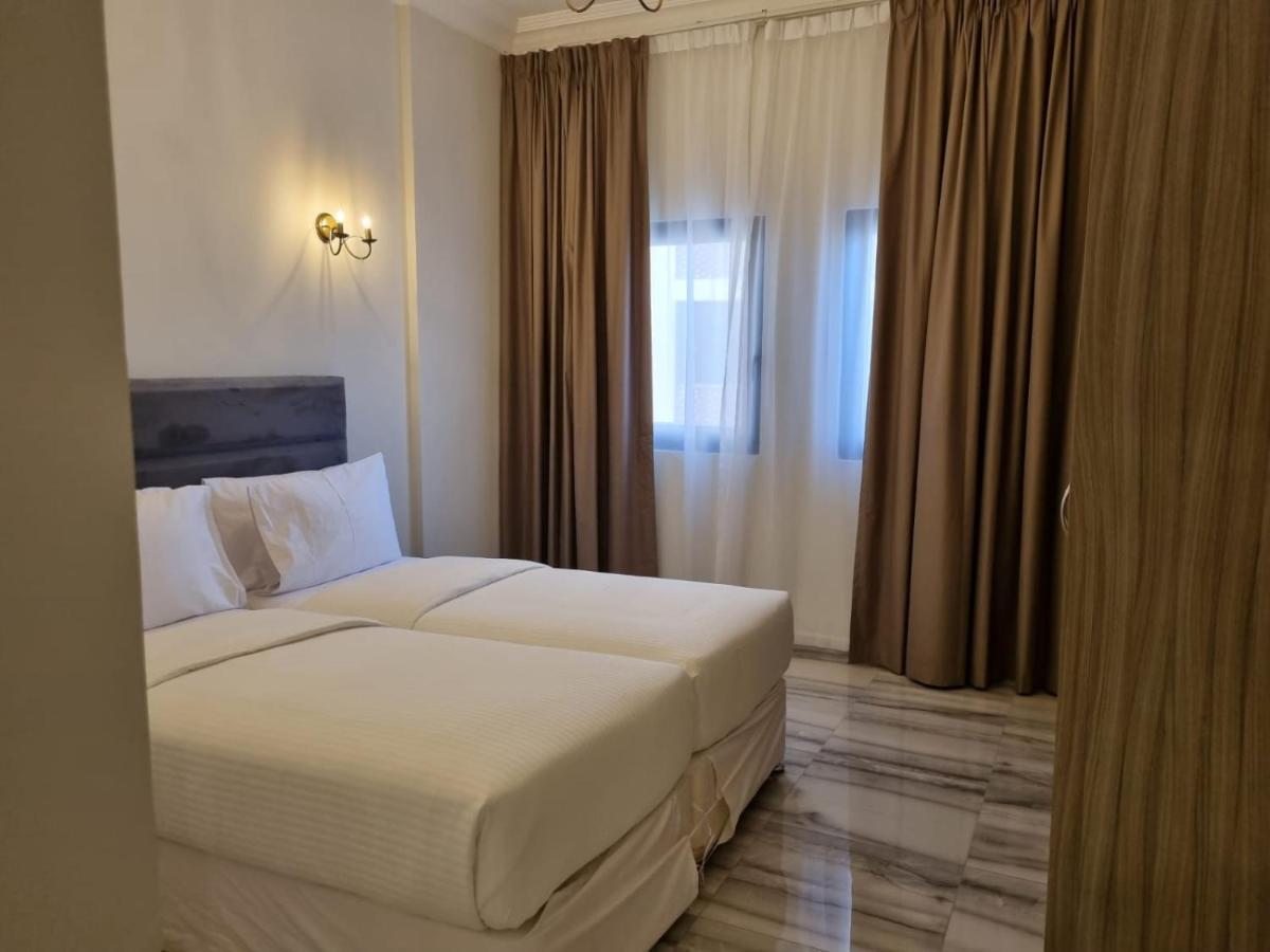 Grand Stay Holiday Homes Al Jaddaf Dubai Exteriör bild